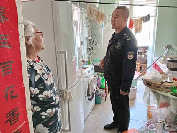 花架属于违章建筑吗;花架子算违建吗