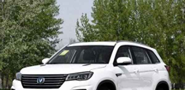 開CS75一般什么檔次人;cs75屬于什么級別的車