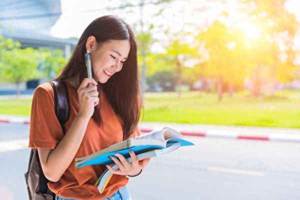 世界上最好的大學(xué)排名、世界上最好的大學(xué)排名第一,圖片