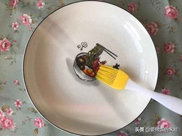 拔絲紅薯的簡單做法;拔絲紅薯怎么做教程