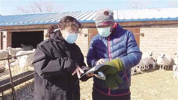 愛崗敬業個人先進事跡,社區愛崗敬業個人先進事跡