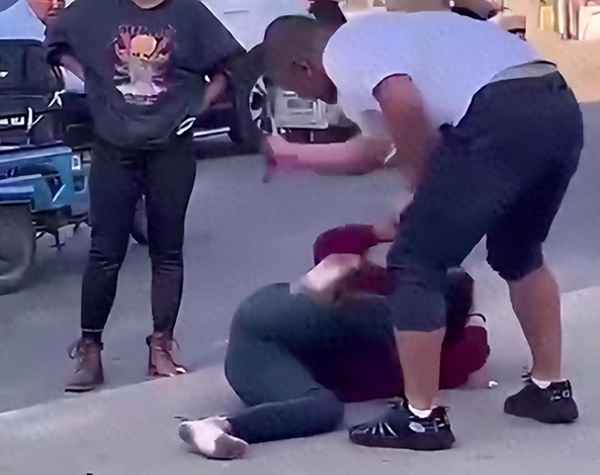 男人诈骗女人的案例-男人诈骗女人钱财能报警吗