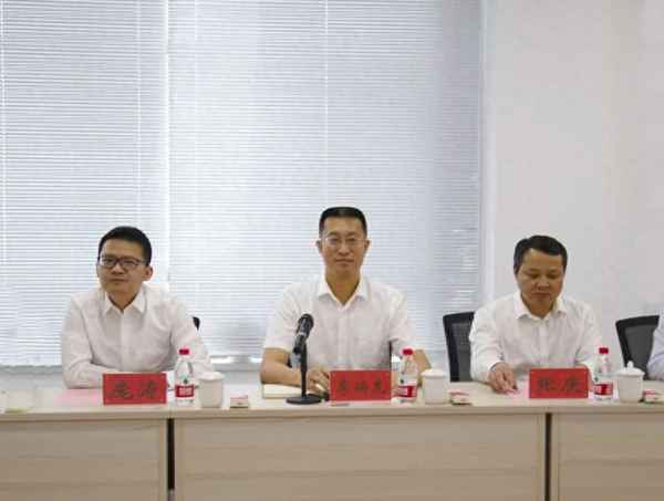 張家港援疆鞏留干部名單_張家港支援武漢醫療隊名單