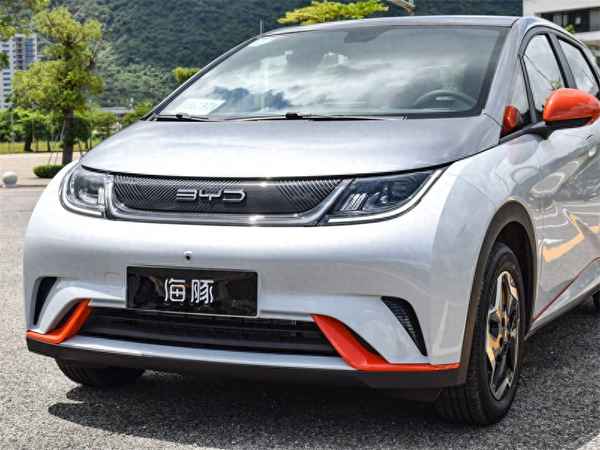 比亞迪最便宜的汽車哪一款;比亞迪4萬左右新車