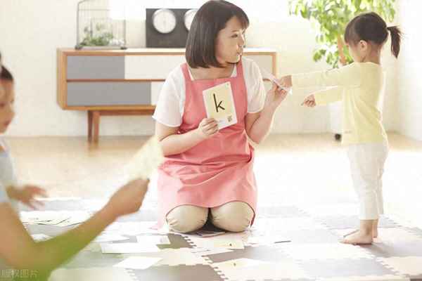 我國最早使用教育一詞的是—我國最早使用教育一詞的是孔子