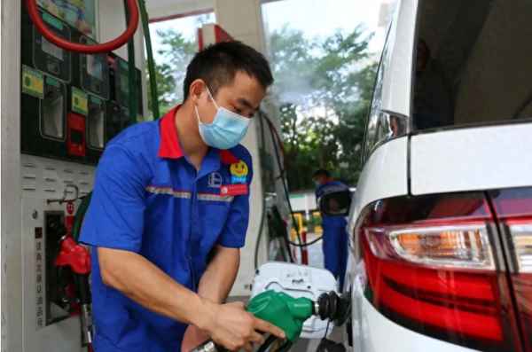 一般車油箱加滿多少錢_57升油箱加滿多少錢