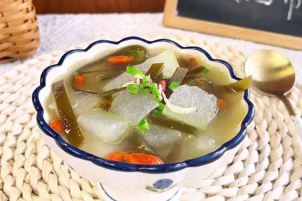 冬瓜海帶湯3天瘦5斤、冬瓜海帶湯吃幾天就會(huì)變瘦
