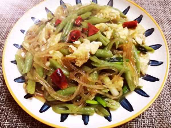 豆角配什么菜一起炒最佳_素炒豆角怎么炒好吃又簡單竅門