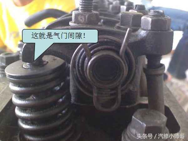 汽車氣門_汽車氣門漏氣會有什么癥狀