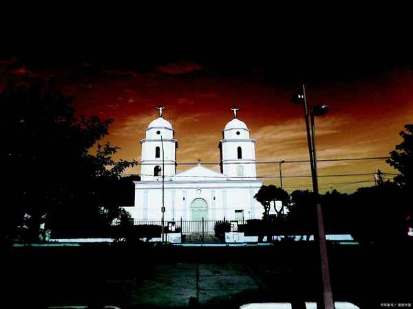 西班牙光辉之城干红葡萄酒—光辉庄园红酒