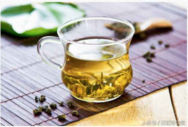 喝哪种茶能减肥效果好、喝哪种茶减肥效果好？红茶还是绿茶？