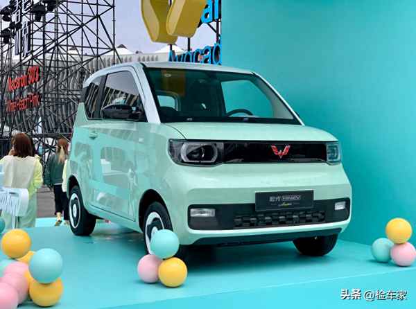 五菱迷你圖片大全大圖,五菱迷你電動車2023款價格