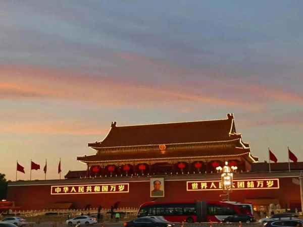 北京三日游最佳安排—成都雙飛北京5日游多少錢