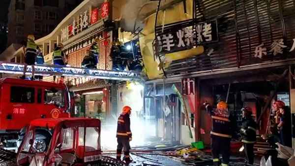 燒烤攤上幫忙需要注意什么—燒烤店幫忙