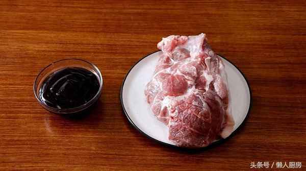 叉燒用五花肉還是梅花肉(叉燒用五花肉還是梅花肉好)