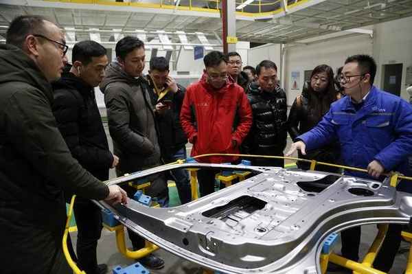 安陽德力新能源汽車-安陽德力新能源汽車現在招男女工年嶺多大