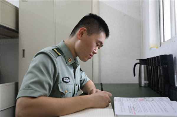 上等兵轉士官留隊申請-部隊義務兵轉士官留隊申請