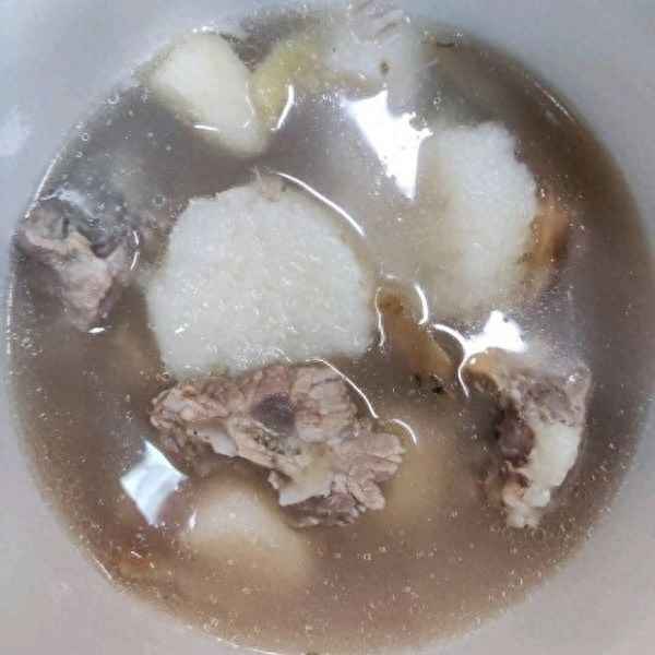 山藥和什么一起煲湯除濕(山藥相克食物大全表)