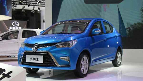 一萬以下電動四輪車—一萬以下電動四輪車那一款尺寸大點