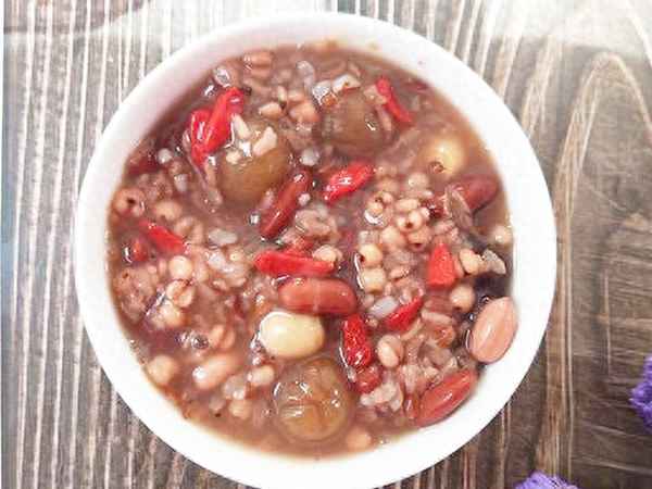 做比八寶粥還多材料的粥、像八寶粥一樣的方便食品有哪些