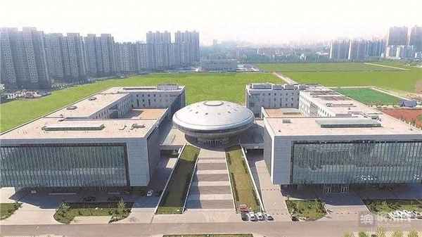 小學生參觀科技館觀后感—小學生參觀科技館觀后感100字