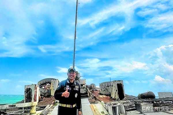 菲律賓司令登艦原因,菲律賓陸軍總司令