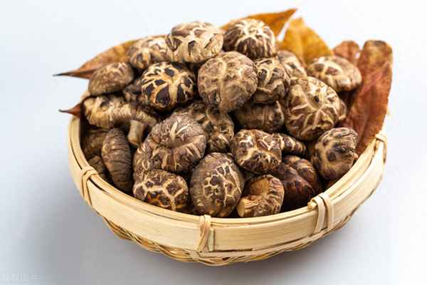 香菇最忌諱的三種食物、香菇最忌諱的三種食物吃法