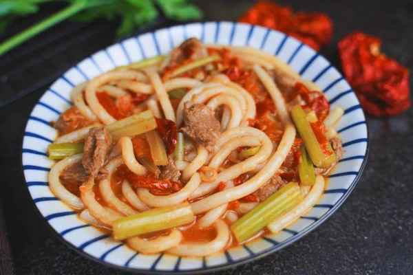 大连财经炒米粉、大连新疆炒米粉