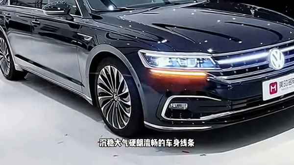 大眾輝昂2023款報價,大眾輝昂2023款報價及圖片和油耗