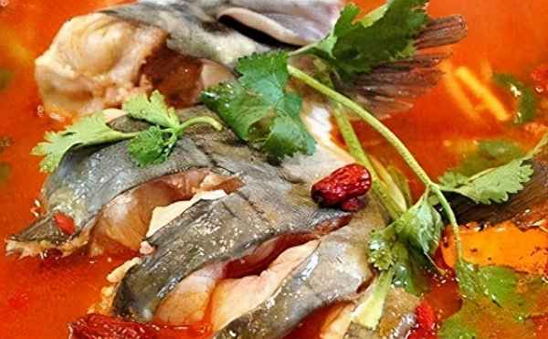 番茄魚(yú)火鍋怎么做最好吃;番茄魚(yú)火鍋的做法 番茄魚(yú)火鍋怎么做