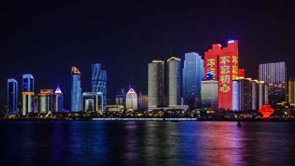 a股近十年股市走势图,a股十年走势图图片