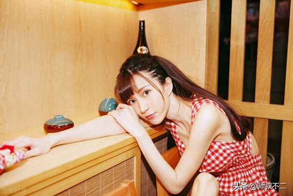 美女更高級一點的叫法_女神的雅稱