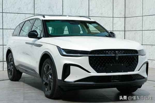 進口林肯suv車型圖及報價(前幾年進口林肯suv落地多少錢)