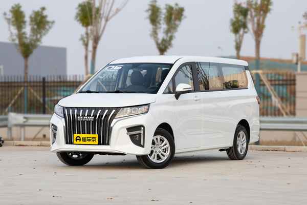 北汽越野車6萬一8萬,2023款牧馬人18萬