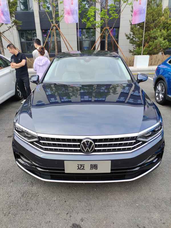 邁騰380動力參數;邁騰380tsi多大馬力