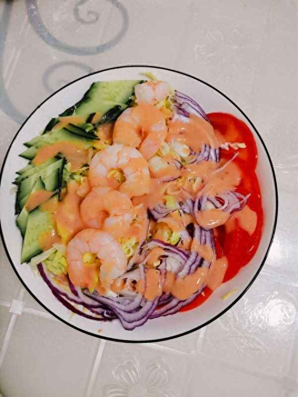 蔬菜沙拉用什么蔬菜好吃;蔬菜沙拉用哪些菜