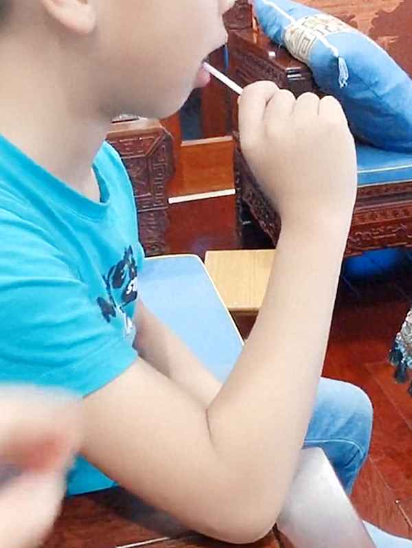 孩子愛吃手指甲注意力不集中、孩子愛吃手指甲什么原因