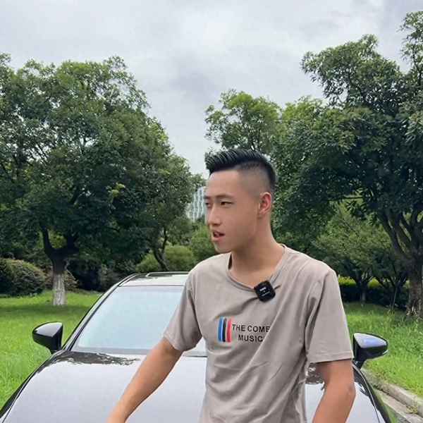雷克薩斯es250落地價-雷克薩斯es250落地價和奔馳GLC260落地價差不多嗎