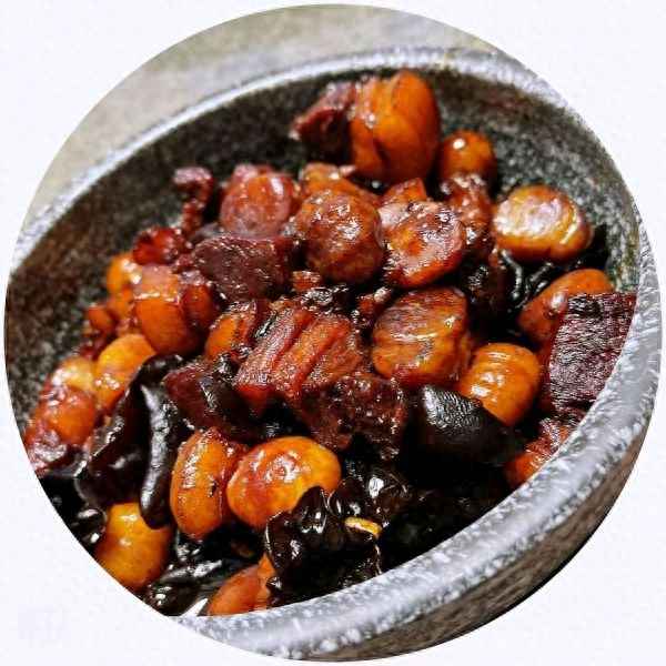 板栗紅燒肉的做法 最正宗的做法、在家怎么炒板栗做法