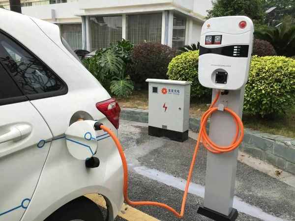 離我最近的汽車(chē)充電樁_附近哪里有汽車(chē)充電樁