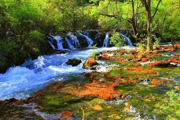 怎么形容九寨沟的美景—夸赞九寨沟的佳句