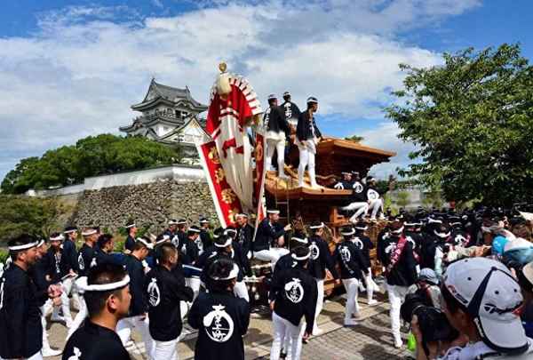 淺草神社中國(guó)人可以去嗎、淺草神社和淺草寺區(qū)別