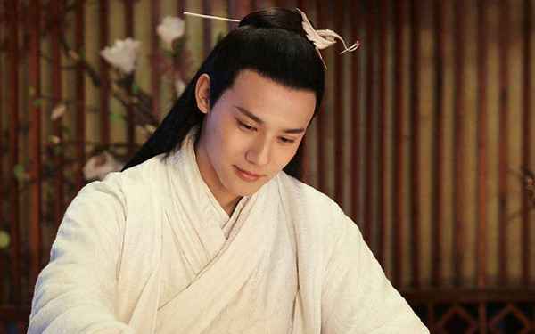 鸟鸣山更幽体现的哲学道理、鸟鸣山更幽 哲学