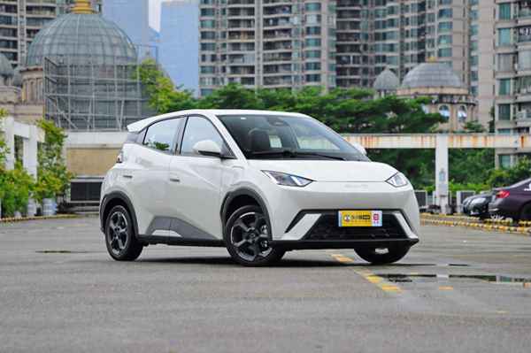 汽車廠商對比亞迪的試駕體驗-鄭州吉利4s店電話號碼