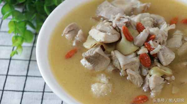 麻油雞的做法 家常、麻油雞的制作方法與配料