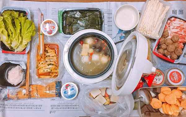 三鮮火鍋的家常做法—三鮮火鍋的家常做法竅門(mén)