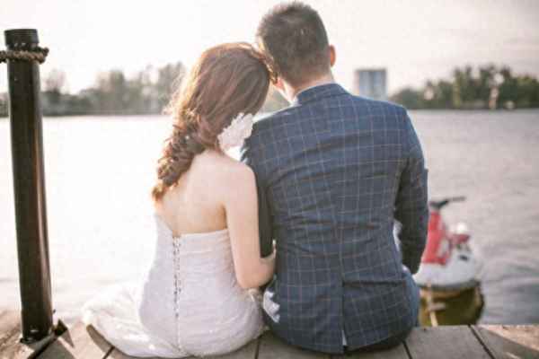 改口喊爸妈的幽默回答女方-结婚改口叫爸妈怎么回答
