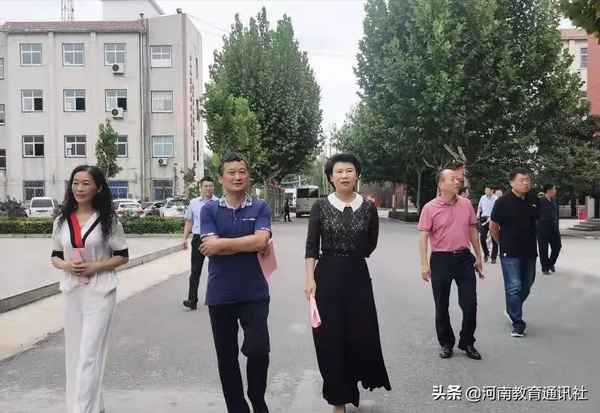 河南李峰教育-李鋒教育學校地址在什么地方