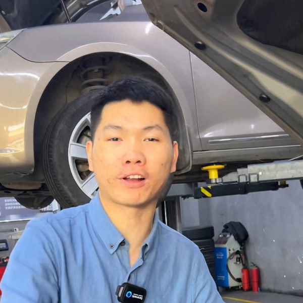 寶馬525后備箱蓋子多少錢、寶馬525后備箱蓋板怎么打開