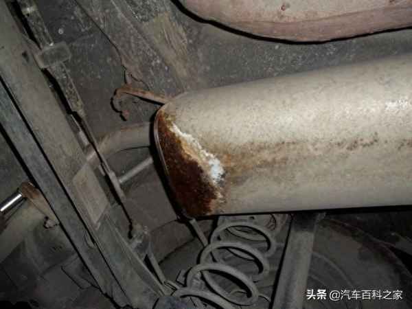 排氣管生銹怎么去除—排氣管生銹怎樣處理